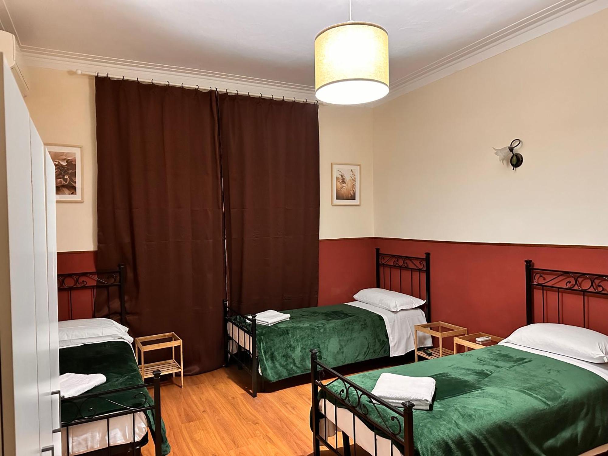 Pardis Dormitory ローマ エクステリア 写真